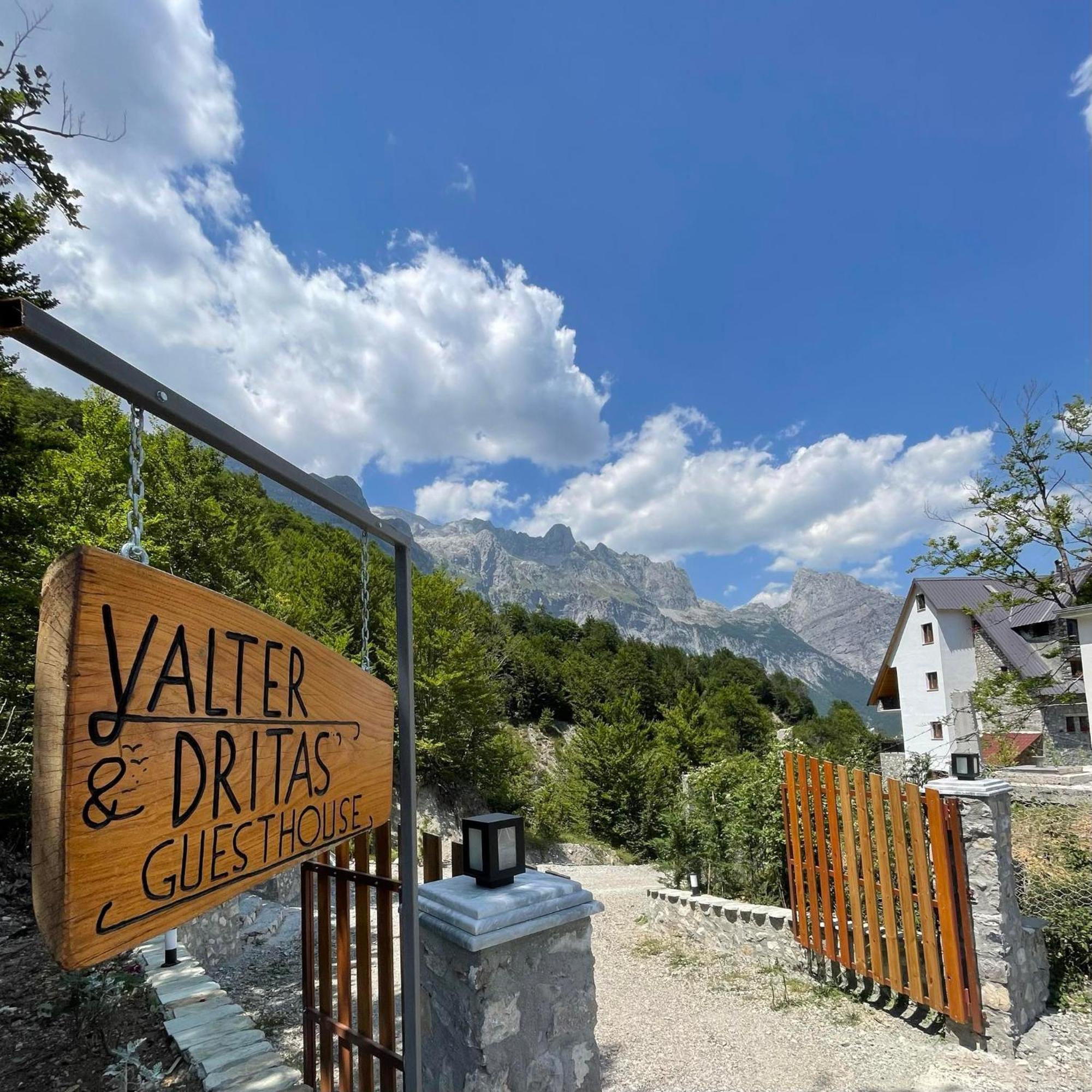 Valter & Drita'S Guesthouse Theth Esterno foto
